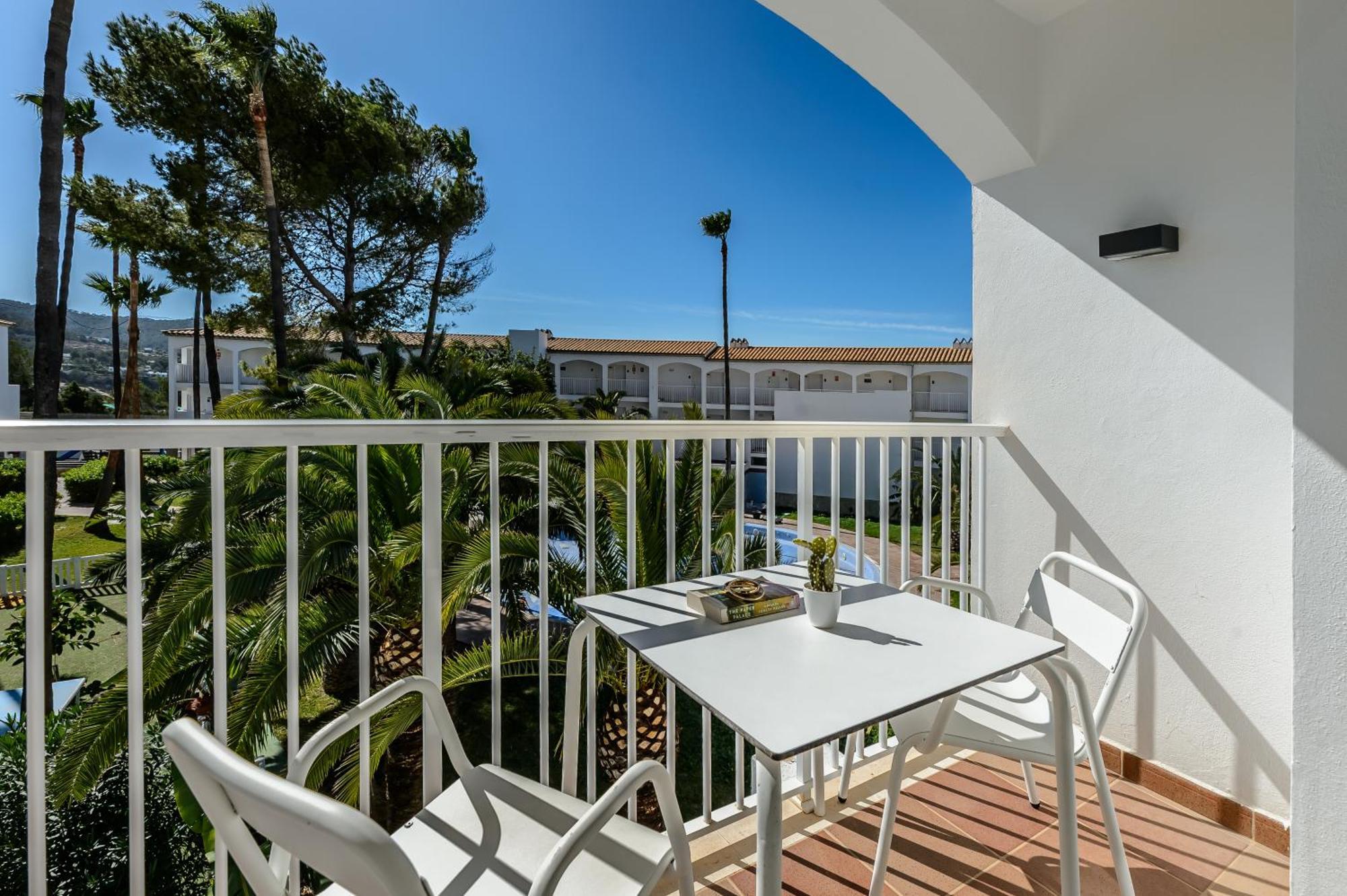 Hotel Vibra Cala Tarida-3Sup Cala Tarida  Bagian luar foto